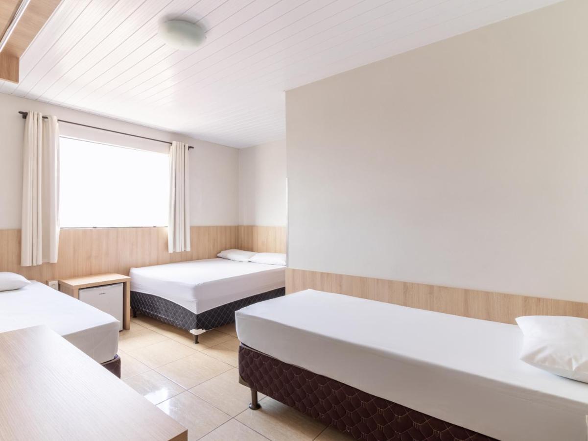Hotel Cabbu Кампу-Ларгу Экстерьер фото